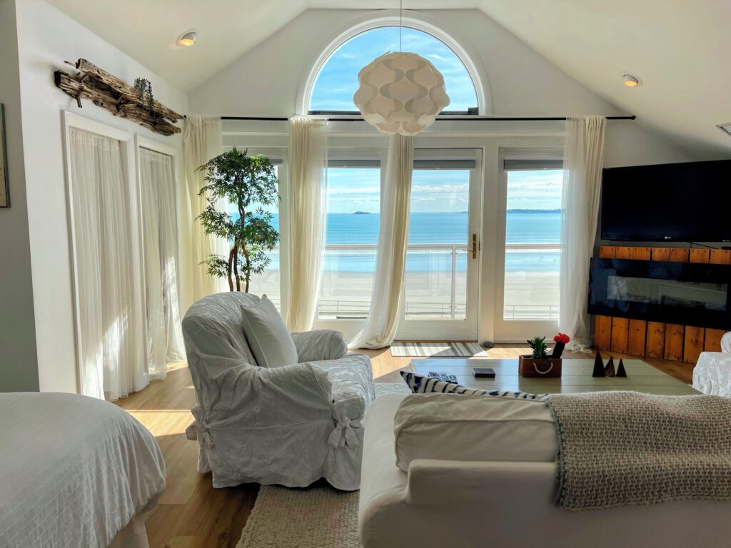 Oceanfront Penthouse · Kings Beach · Breathtaking Views